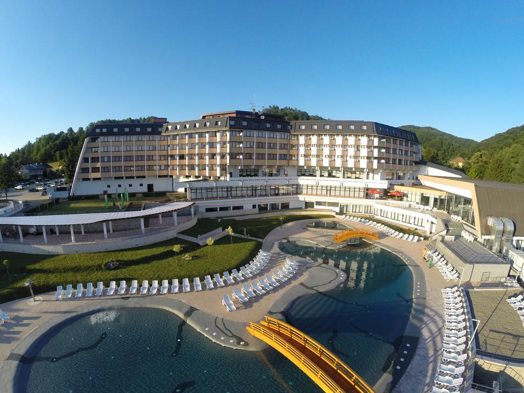 Hotel Kardial Teslic Exterior photo